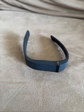 fitbit Black Slim Activity Tracker Band